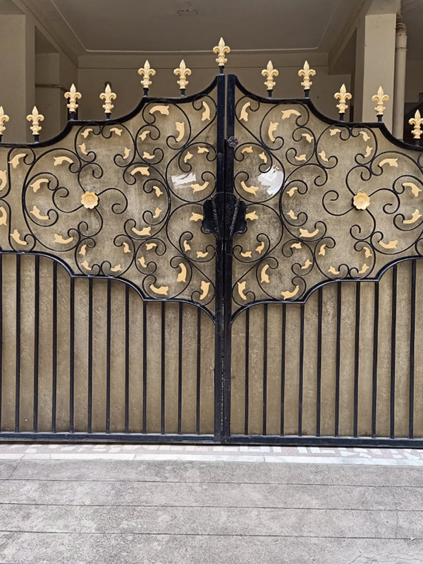 MAIN GATES